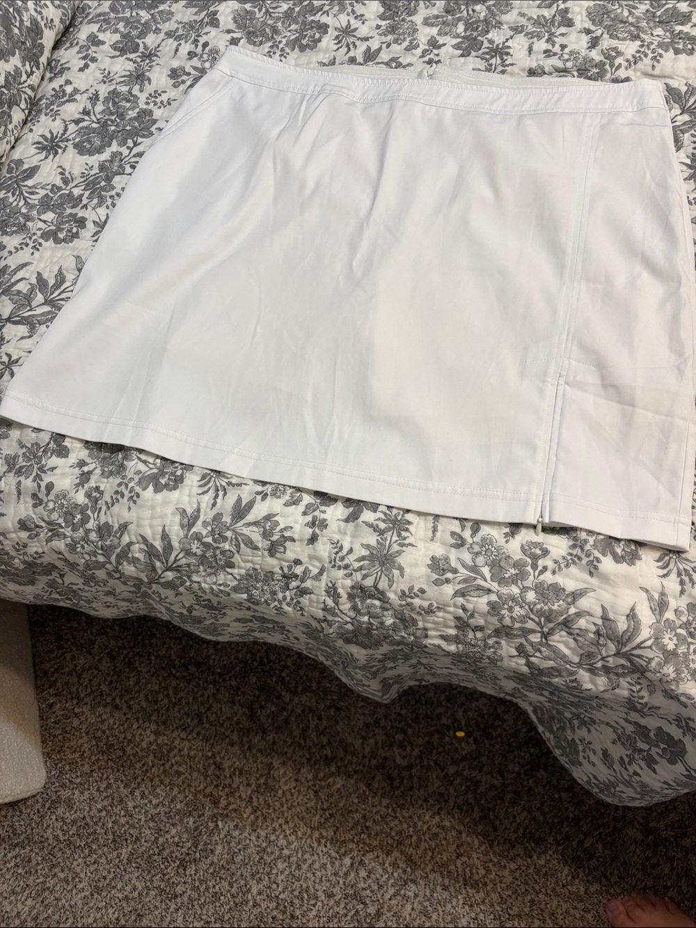 Tail White Mini Skort with Side Zip Detail